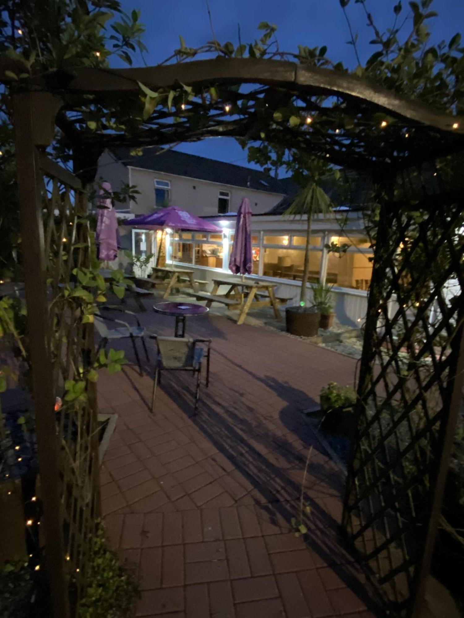 Tigh Na Mara Hotel Странрар Экстерьер фото